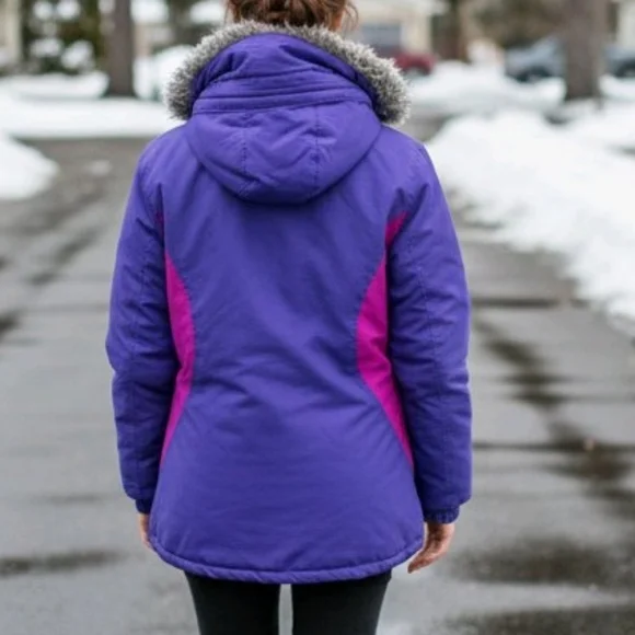 ZeroXposur Girls Size 16 XL Heavyweight Faux Fur Hooded 2 in 1 Jacket / Coat EUC - Picture 2 of 16